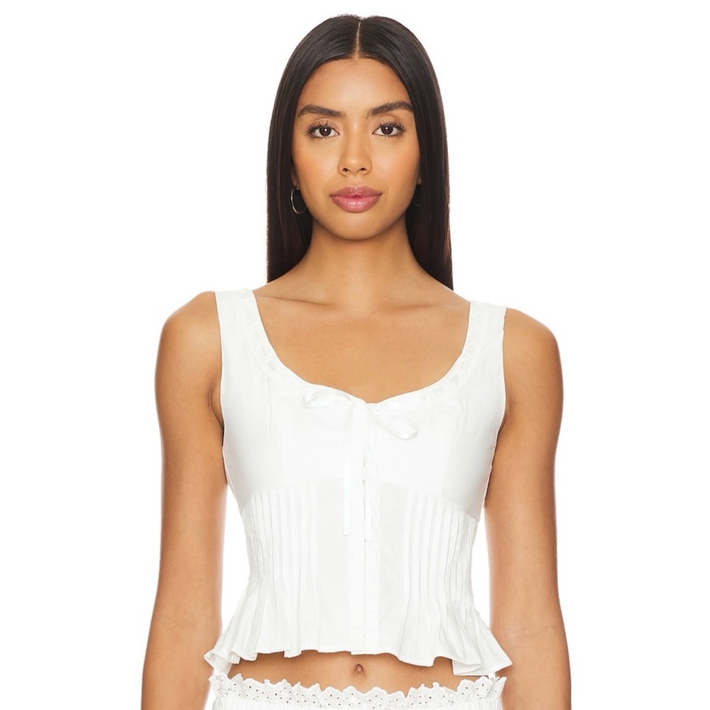 NWT Nia Lemon Top in White size Small